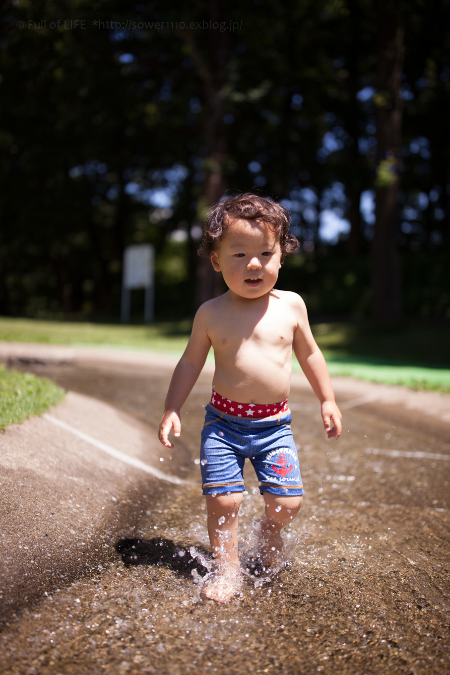 今日こそは水遊びを　北本市子供公園_c0369219_13541501.jpg