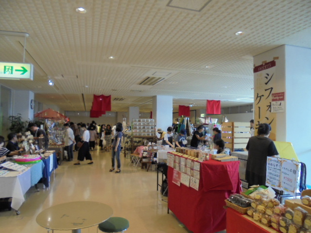 徳島クリエーターズマーケット_e0292359_13063694.jpg