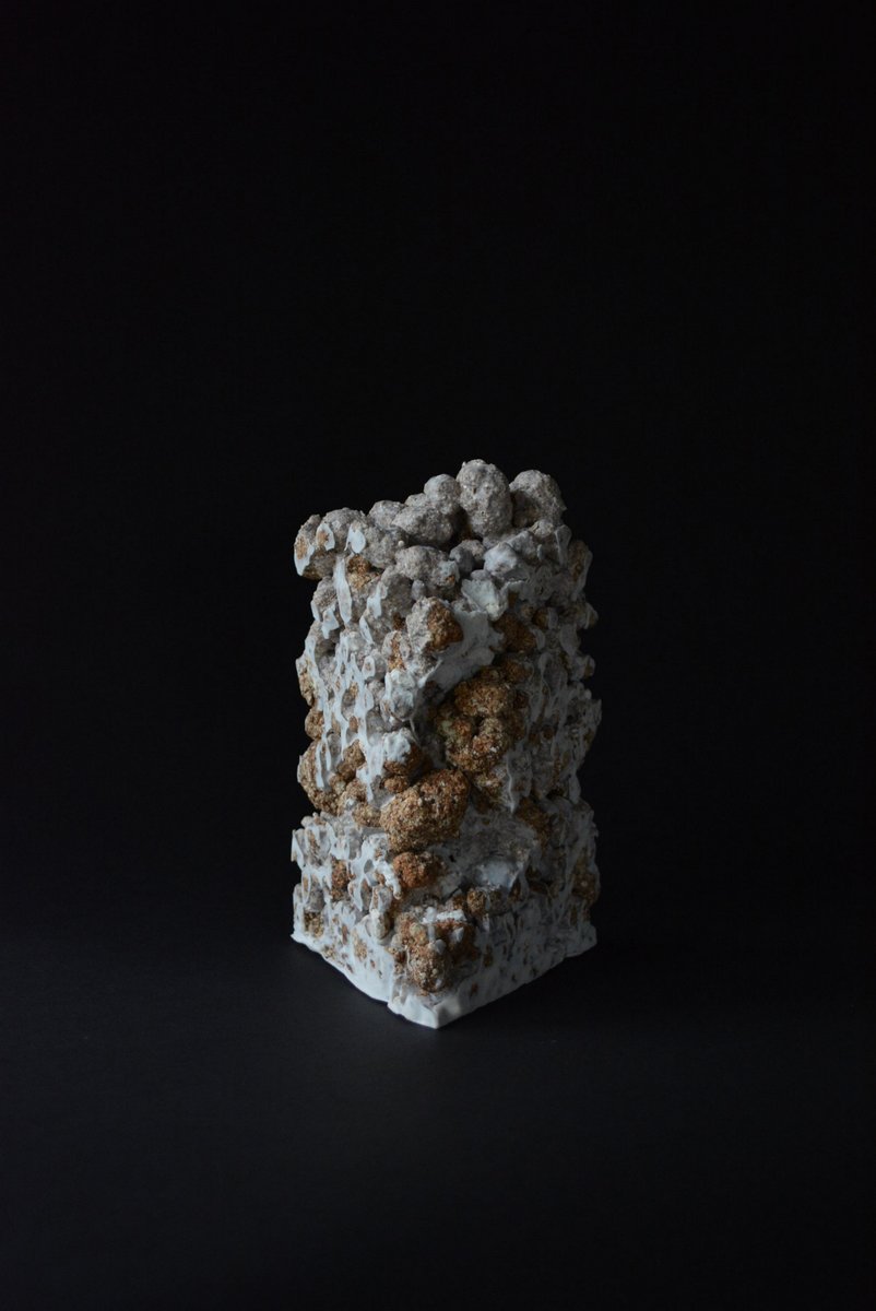 「 白石陽一展 土の現象 」 粔籹 角柱・三角柱_d0087761_0412388.jpg