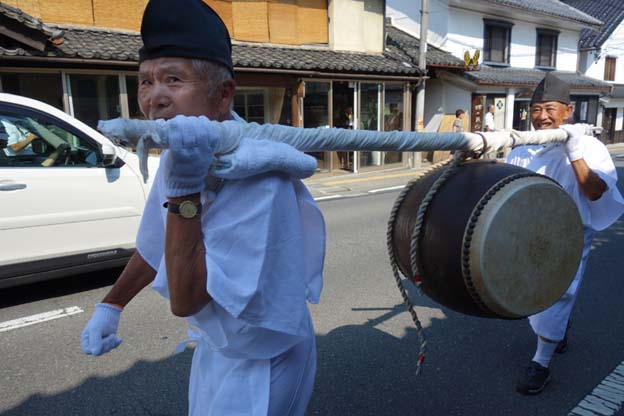 日本一観客の少ない祭とは？_b0075364_1953299.jpg