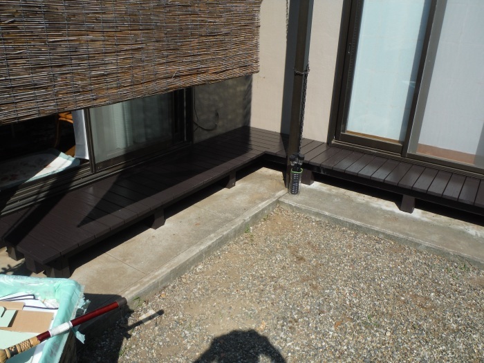 濡れ縁の塗装 ~ 小さな工事ですがお願いできないでしょうか。_d0165368_02092975.jpg
