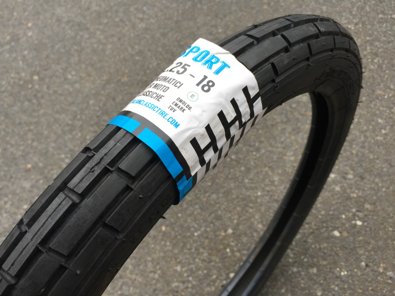 イタリア製 アンティーク 高級イタリア家具 レオナルド(REONARD) スリムショーケース