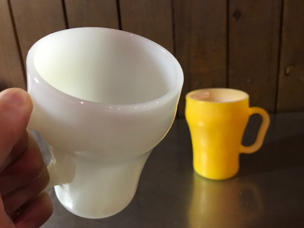神戸店7/29(土)US雑貨入荷! #3 FireKing Mug!!!_c0078587_17033491.jpg