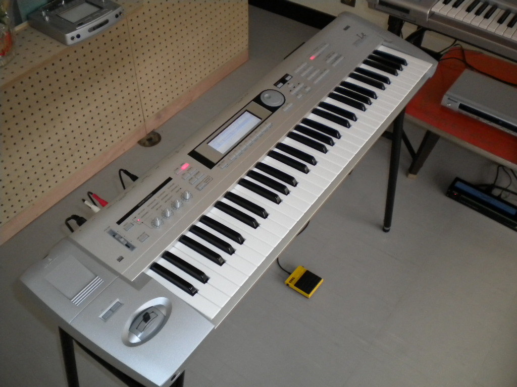 KORG TRITON Le 61導入記_a0060052_22113594.jpg