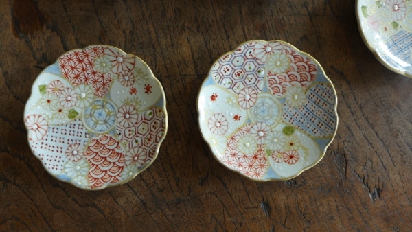 原依子さん 陶磁器 輪花皿 絵付