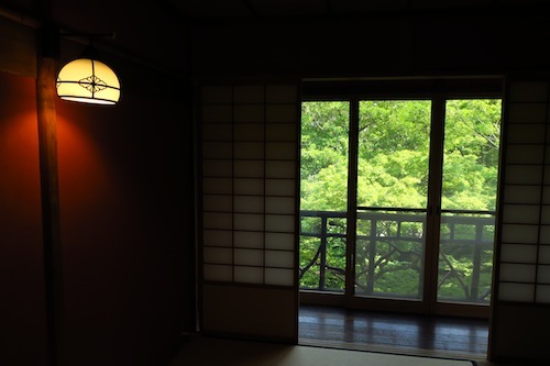 揚輝荘_f0324766_16413027.jpg