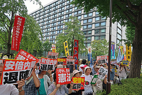 稲田も安倍もすぐ辞めろ！辺野古埋立て差し止め訴訟支持！_a0188487_17274498.jpg