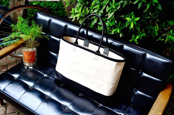 big canvas tote_b0172633_22193808.jpg
