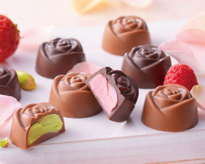 札幌のチョコレートロイズRoyce 期間限定のバラチョコレートとフィナンシェ_e0373235_07020476.jpg