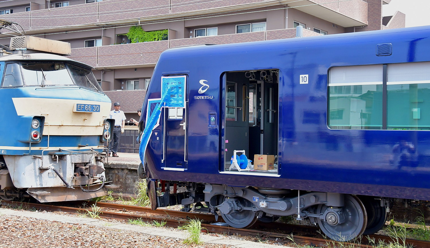 相模鉄道新車 20000系甲種輸送_a0251146_22463644.jpg