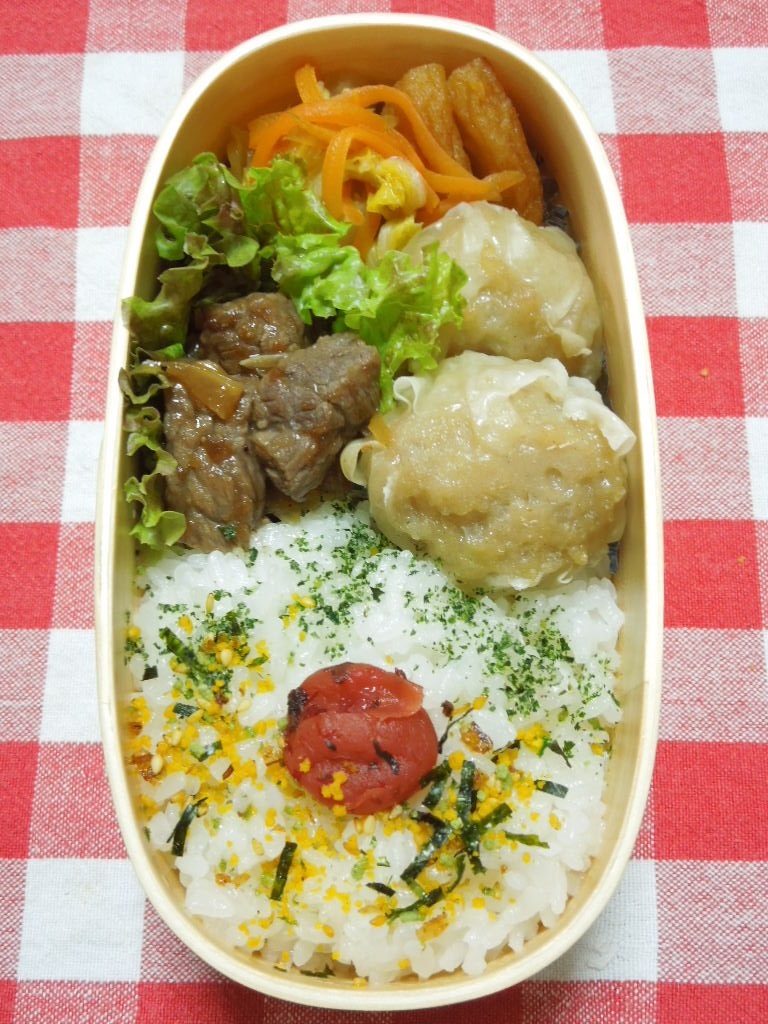 サイコロステーキ＆肉焼売★(^^♪・・・・・高校生弁当_e0107171_05492892.jpg