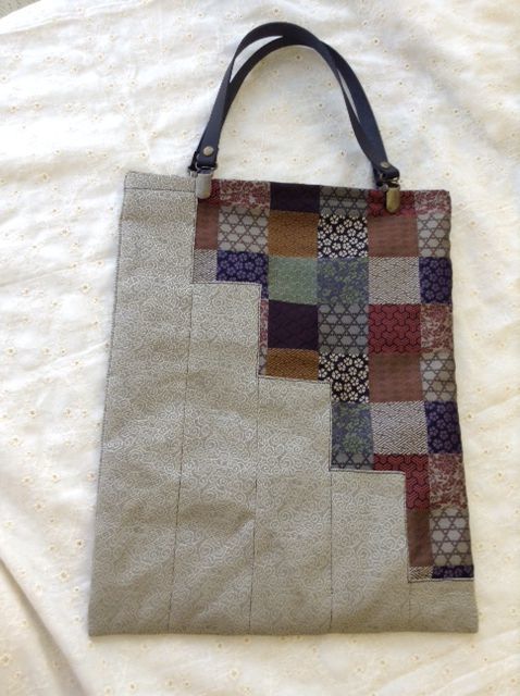 畳のへりと西陣織のコラボレーション作品_d0156706_17574040.jpg