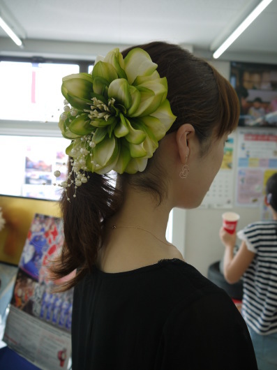 デニムコサージュ講習会・・・日産プリンス岩手50周年で2日目ご報告_a0123133_03484592.jpg