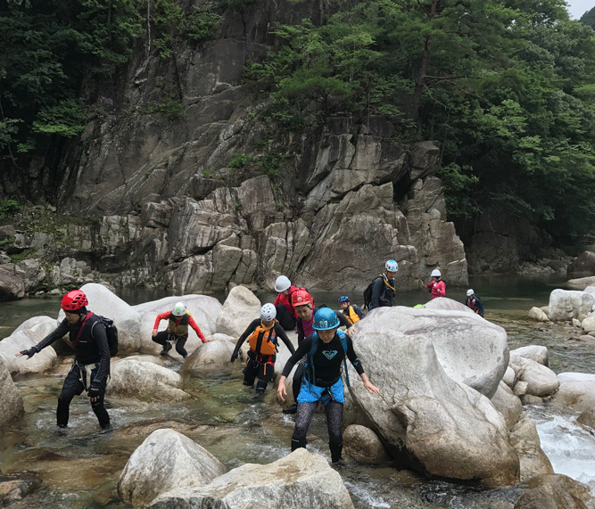 ☆ 沢登り “ 神崎川の沢登りと香想庵でのごはん ” ：７月３０日（日）_e0371039_1258969.gif