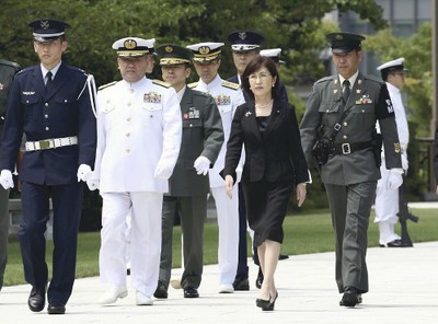 この鈍感さと能天気にはあきれるばかりである!!!／この様が安倍内閣そのものである!!??_b0253941_17250614.jpg