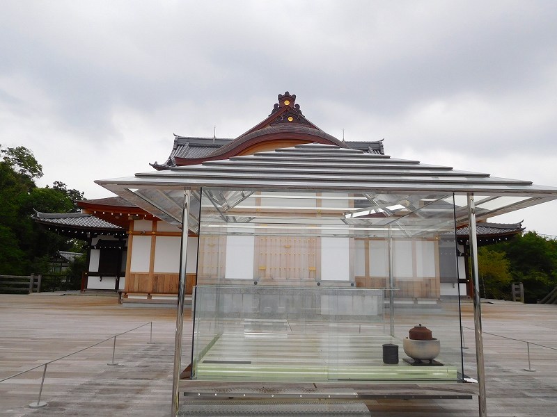京都市を一望「将軍塚青龍殿」とガラスの茶室20170725_e0237645_23514648.jpg
