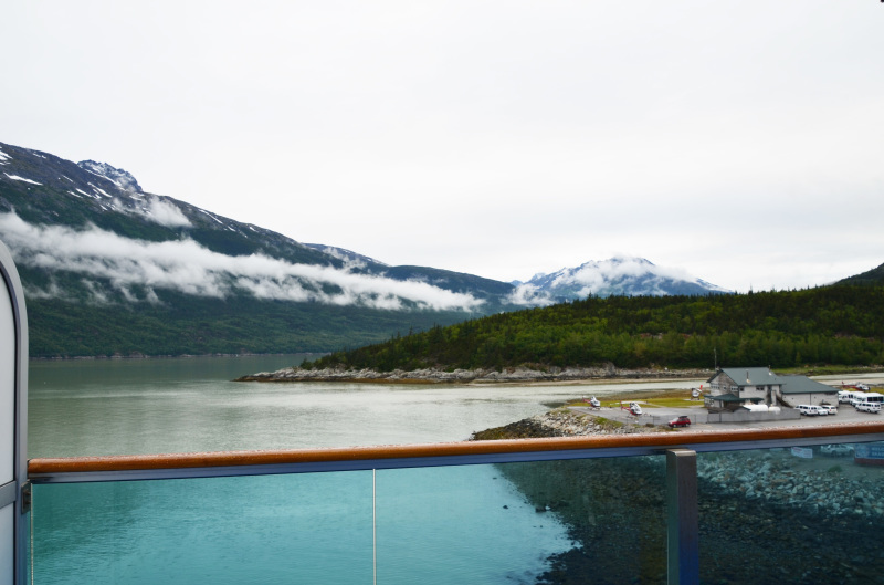 7月11日（火）すべては霧の中のスキャグウエイ：2017ルビープリンセスアラスカクルーズ10_f0054556_12121436.jpg