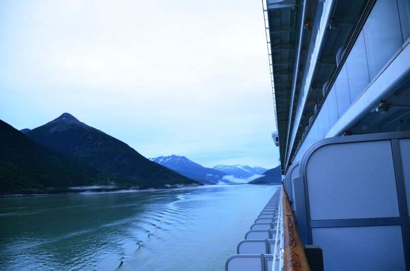 7月11日（火）すべては霧の中のスキャグウエイ：2017ルビープリンセスアラスカクルーズ10_f0054556_12144442.jpg