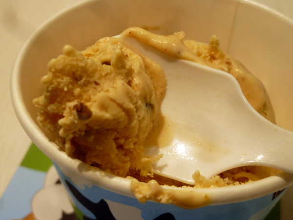 【閉店】Ben & Jerry\'s (ベン&ジェリーズ) 表参道ヒルズ店_c0152767_22450273.jpg
