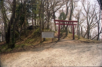 2005/5GW 青森怪所めぐり~梵珠山、恐山、日本中央の碑(追記)、キリストの墓ほか(暫定報告書)フォント修正、アルバム追加、卒塔婆参考追記_b0116271_17581974.jpg