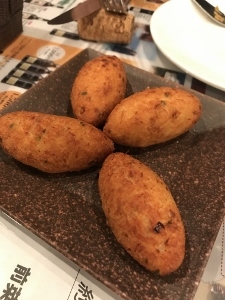 新町 ポルトガル料理 カーザ ダ アンドリーニャさん_a0059035_15320649.jpg