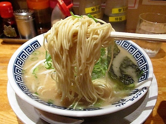 御天 井草本店 でもやしラーメン ８７ 冒険家ズリサン