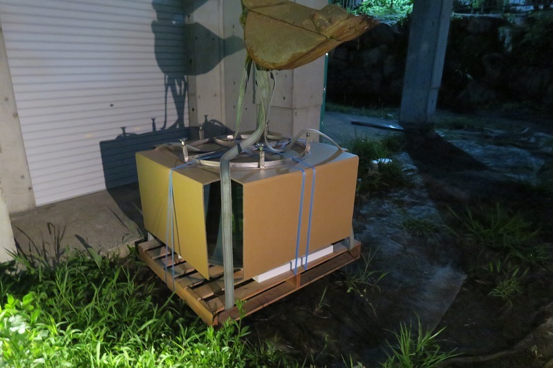 憧れの陶製浴槽を遂に入手_f0076731_22581860.jpg