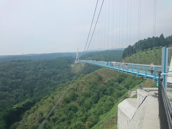 b0242873_00390210.jpg