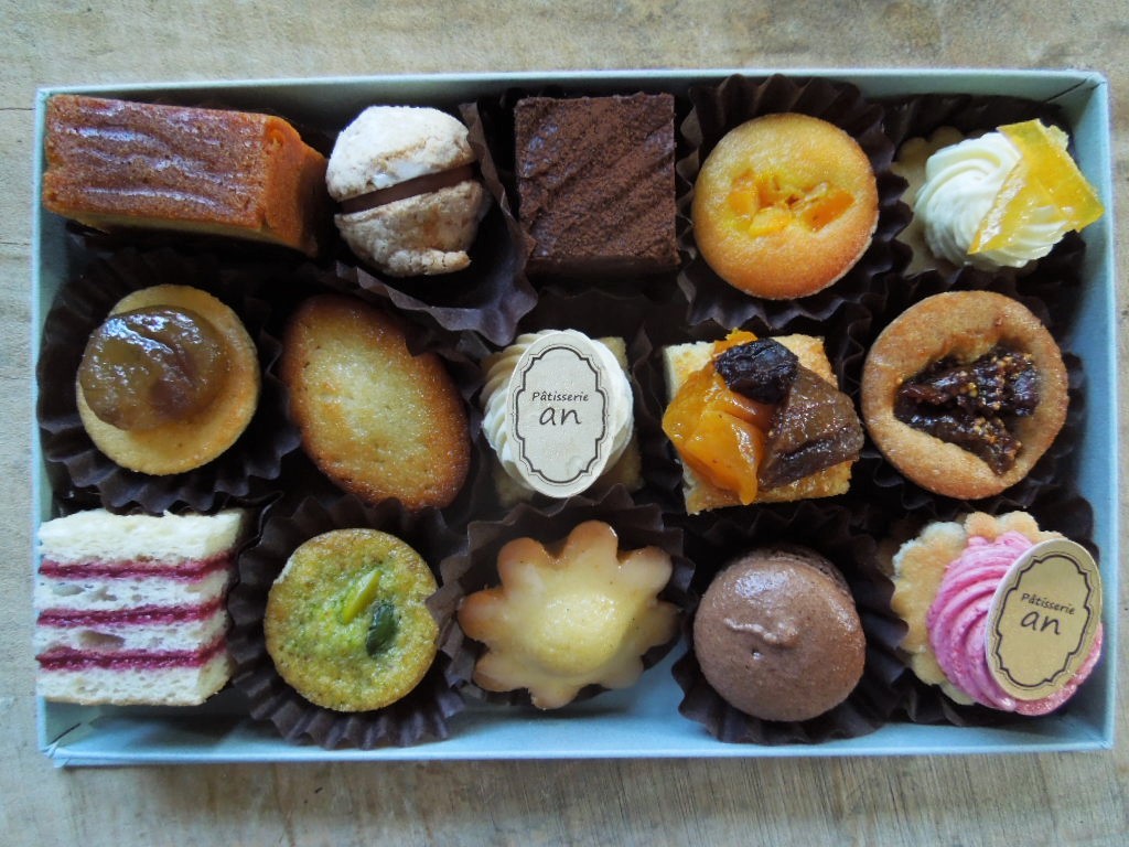 「Petits fours 2017 (プティフール)」_a0120513_20571109.jpg