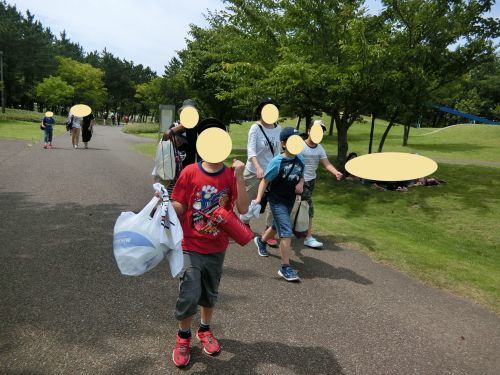 庄内空港公園で遊んだよ 汗びっ しょり 笑顔いっ ぱい ハウスカ