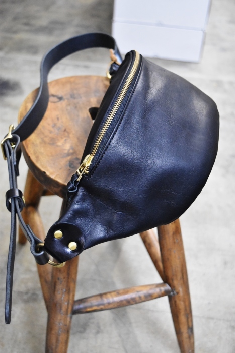 3色・揃いました。。。夏の軽装のお伴に(^^♪ SLOW FUNNY BAG_d0152280_15241910.jpg