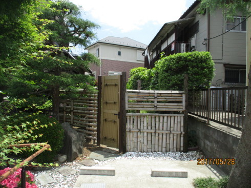 和風フェンスの取替_e0190287_21412087.jpg