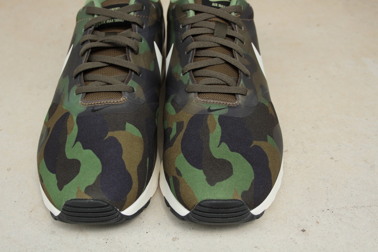 Nike air deals max tavas camo