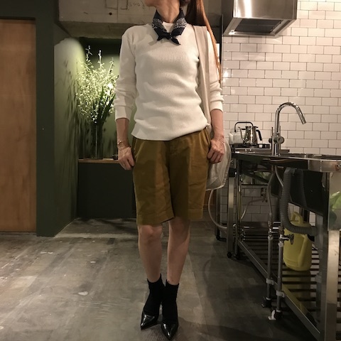 ふわっふわっ　な　カットソー_d0364239_18565660.jpg