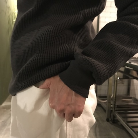 ふわっふわっ　な　カットソー_d0364239_19505397.jpg