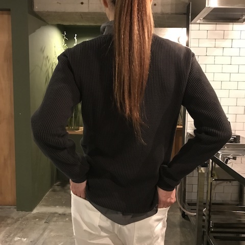 ふわっふわっ　な　カットソー_d0364239_19512328.jpg