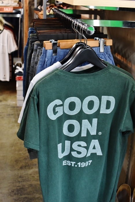 夏の後半・TEE NUDIE JEANS PRINT TEE (NEW)!★!_d0152280_19444728.jpg