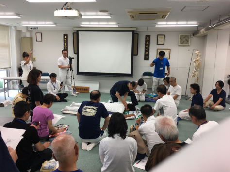 浪越学園 日本指圧専門学校 同窓会 指圧治療実技研修会_a0112393_07593602.jpg