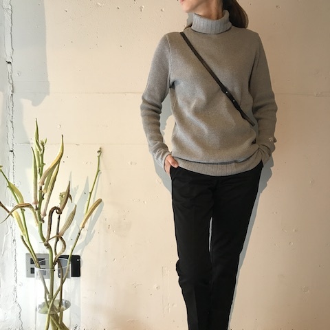 Nigel Cabourn からの　ハイネック_d0364239_19295234.jpg