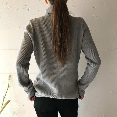 Nigel Cabourn からの　ハイネック_d0364239_19400291.jpg