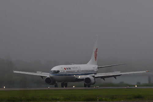 0806仙台空港　シーフォグでロクに見えずｗ_c0148812_05590824.jpg