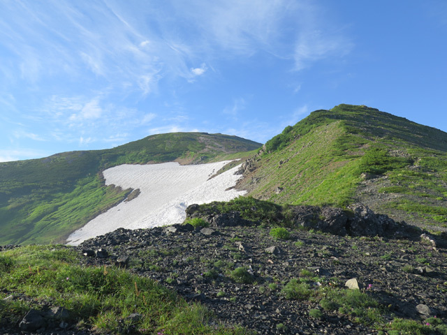 2017年8月4日～5日　朝日岳・雪倉岳周回（２日目：朝日小屋～雪倉岳～蓮華温泉）_c0116856_19384268.jpg