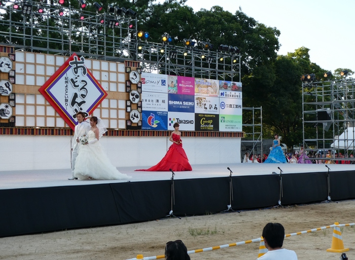 　　８年前の 紀州よさこい祭りです　　２０２５-０５-２７　００：００_b0093754_23182316.jpg