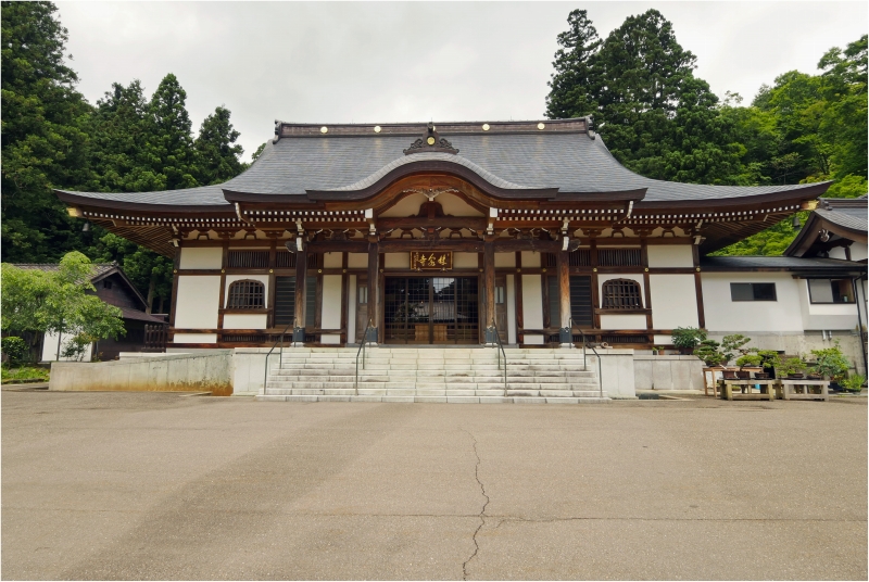 林泉寺 _a0079473_1533532.jpg