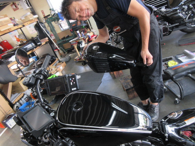 XL1200Xタンク交換 : フタバブログ XL1200Xタンク交換 : フタバブログ