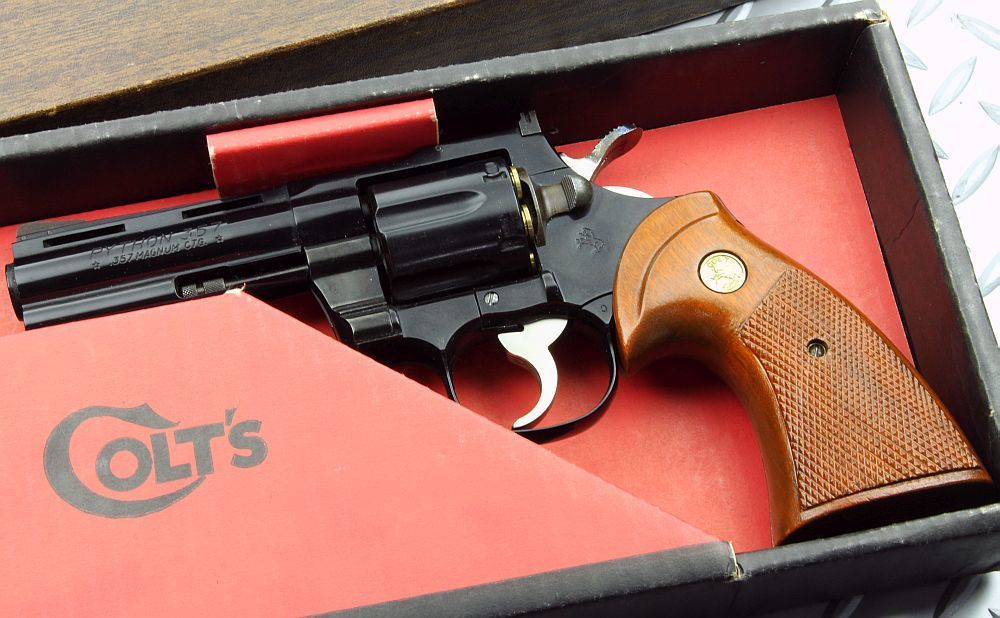 Colt Python .357 Magnum original box : 