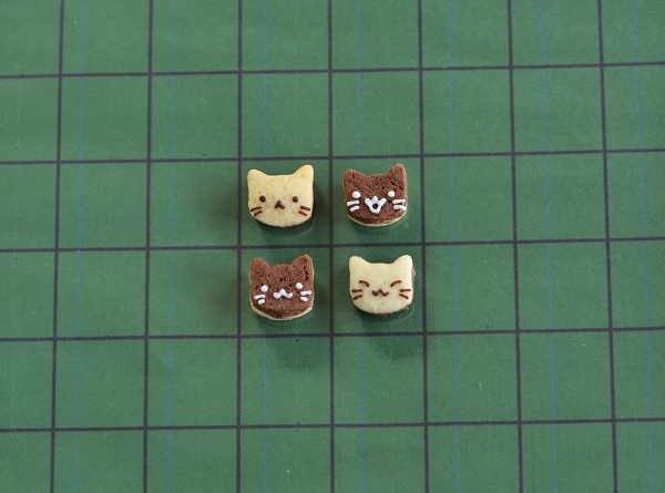世界猫の日　猫オセロクッキー　　Homemade Cat\'s Othello Cookies on International Cat Day_d0025294_13061534.jpg