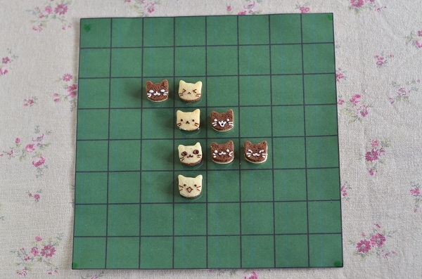 世界猫の日　猫オセロクッキー　　Homemade Cat\'s Othello Cookies on International Cat Day_d0025294_13112848.jpg