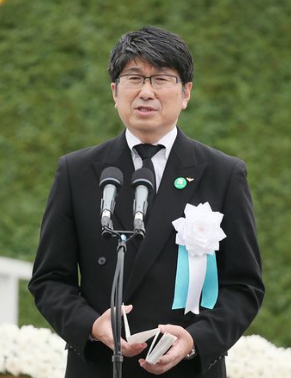 原爆72年忌、長崎平和宣言_e0068696_15112688.jpg