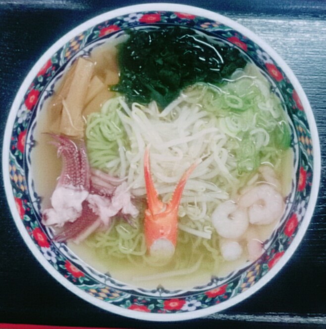 ★ ヒスイ色のラーメン ★_d0235898_20151219.jpg